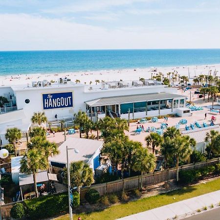 Budget Friendly Condo Perfect For A Romantic Getaway Within Walking Distance To The Beach! Gulf Shores Exterior photo